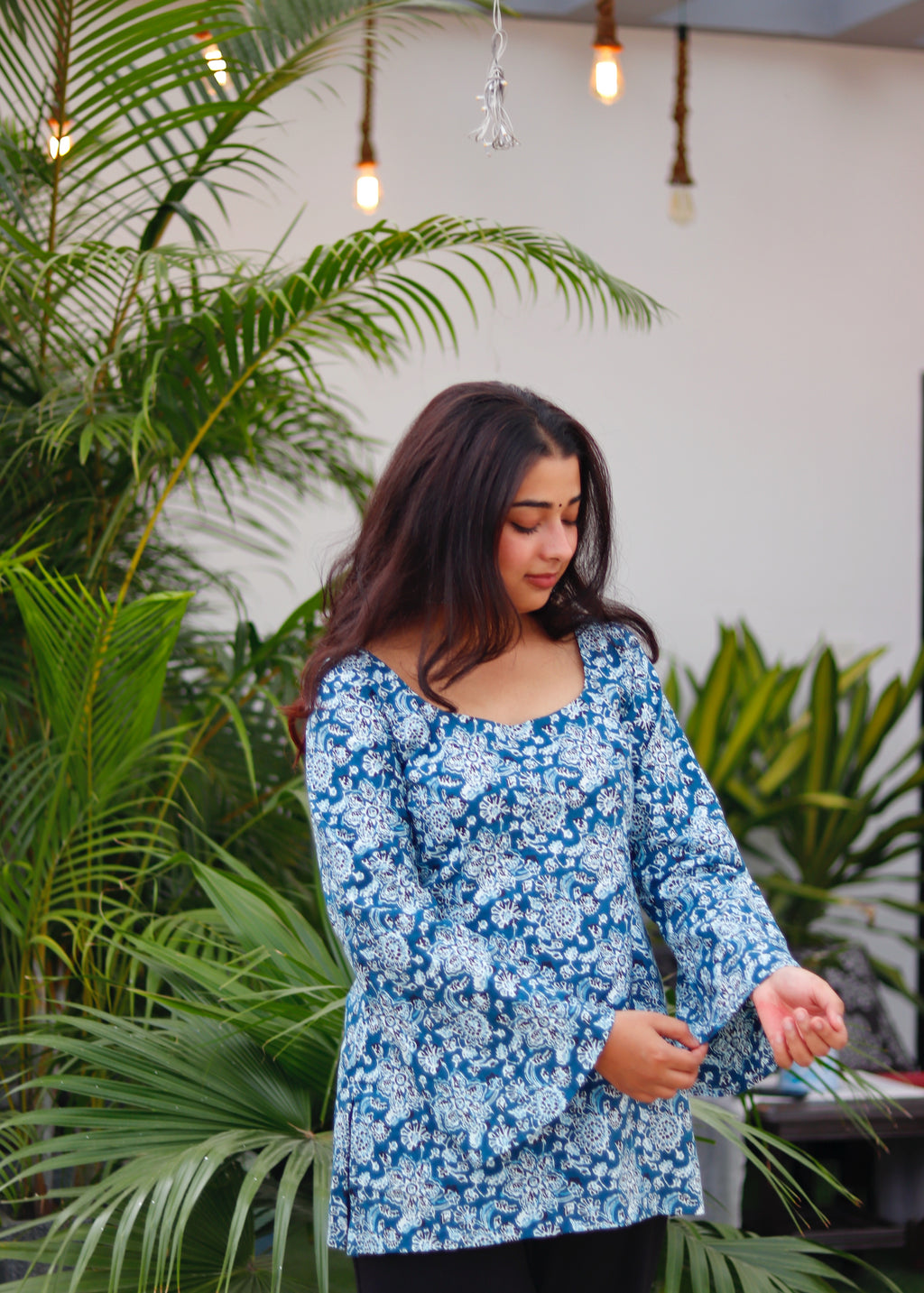 MEHER FULL SLEEVED KURTI