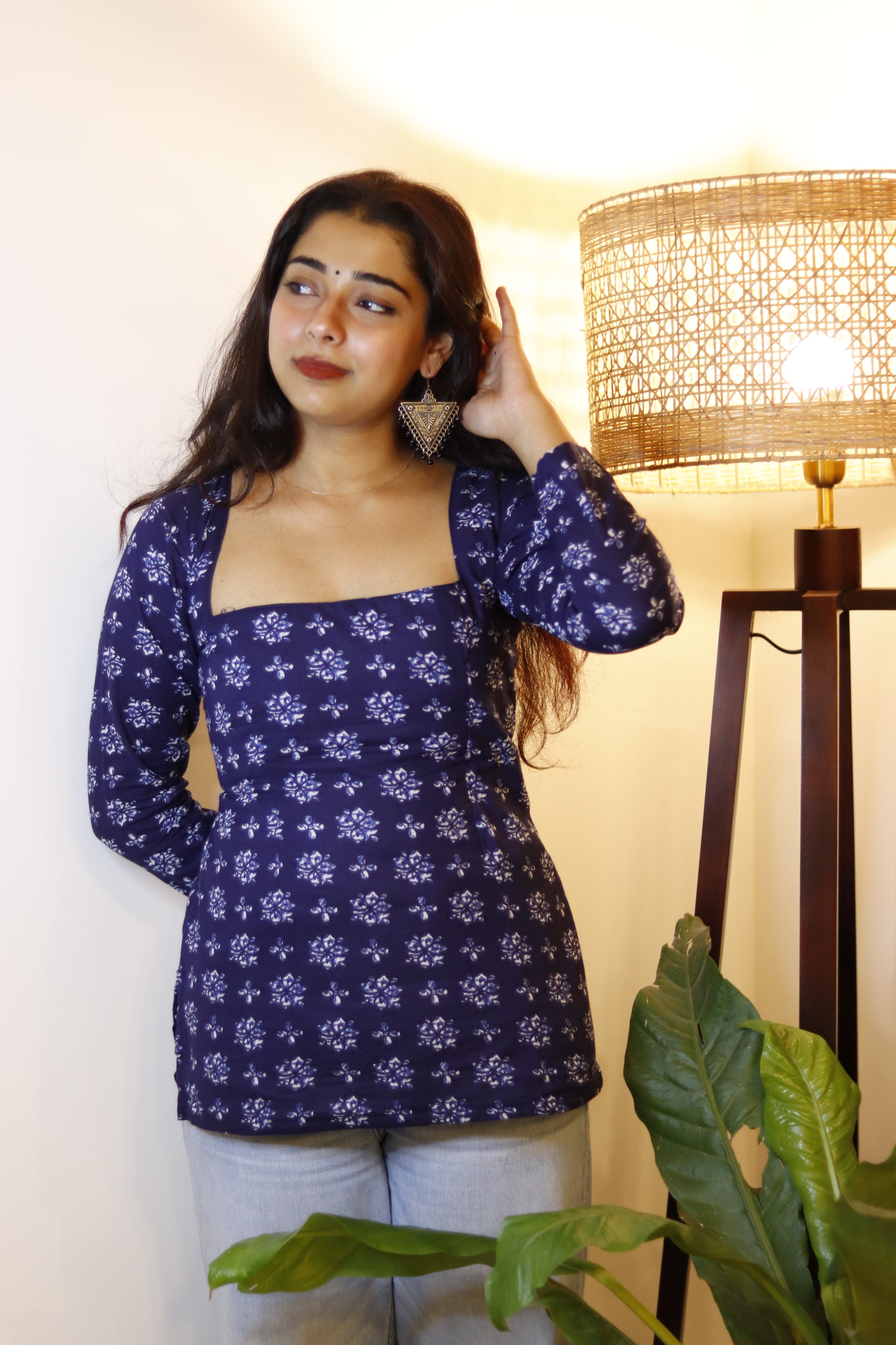 POOH SLEEVED CORSET KURTI