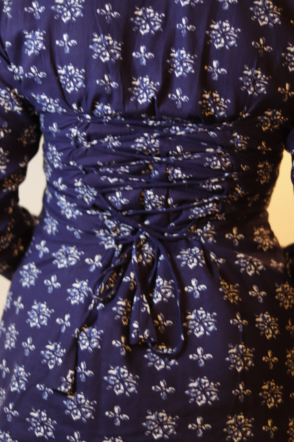 POOH SLEEVED CORSET KURTI